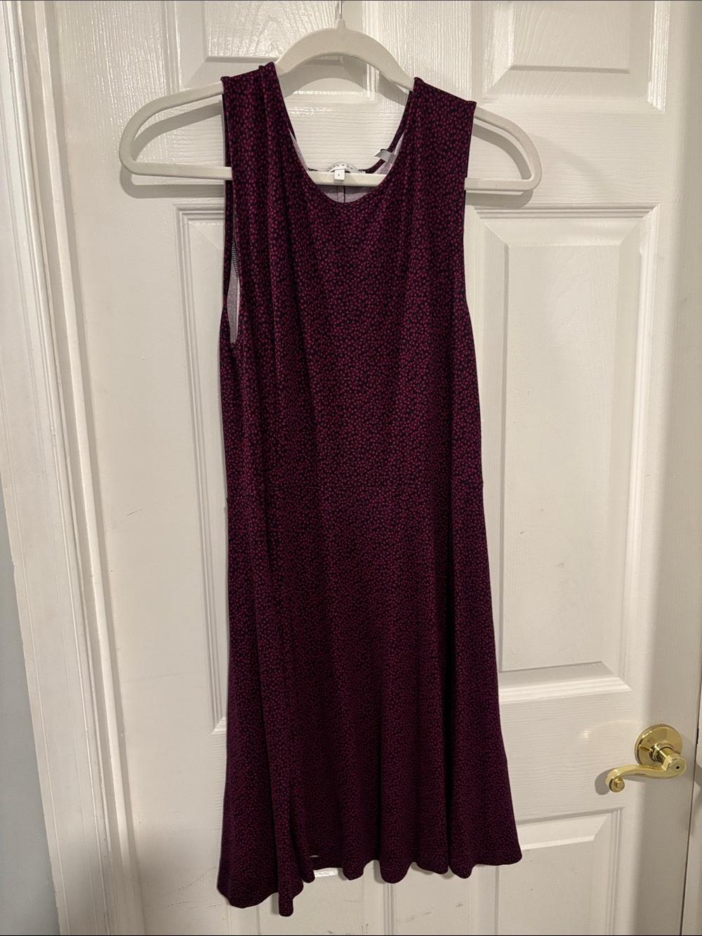 3/$15 Lark & Ro Plum Sleeveless Midi Swing Dress
